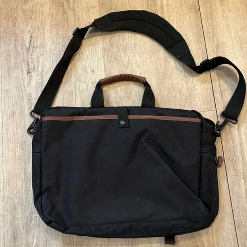 Black Laptop Tote Carry Bag